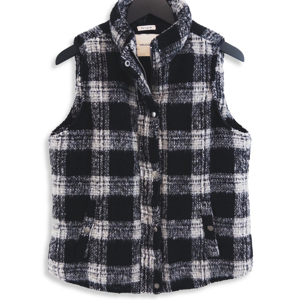 Thread‎ & Supply Vest Womens S Black Gray Plaid Zip Up Gorpcore Buffalo Check